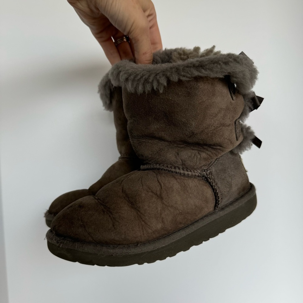 Uggs Bailey Button Suede Leather Brown Kids Boots 1